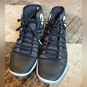 Women’s Under Armour Basketball Shoes